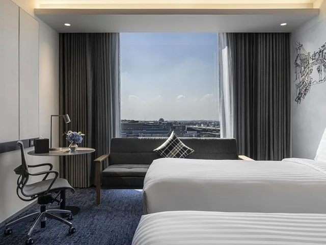 غرفة تنفيذية بسريرين منفصلين، Novotel Future Park Rangsit 7/10