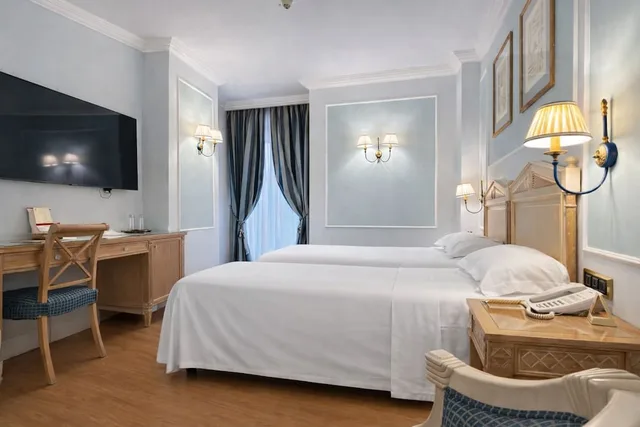 غرفة سوبيريور بسرير مزدوج، Palazzo Alabardieri 1/10