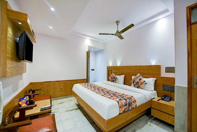 Cottage Yes Please، Karol Bagh، دلهي 8/50