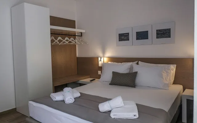 غرفة كومفورت بسرير كوين، Hotel Vozina 1/10