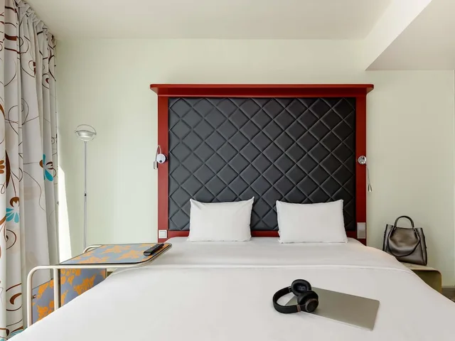 غرفة بسرير كوين، ibis Styles Hotel Berlin Mitte 1/10