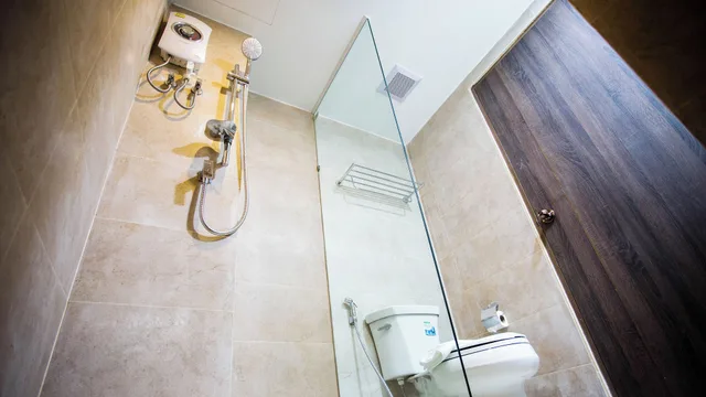 غرفة فاخرة ثلاثية بسرير مزدوج وسرير فردي، B2 Hat Yai Premier Hotel 8/8