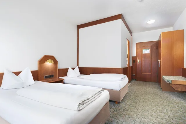 غرفة قياسية بسريرين منفصلين، Hotel Egelsbach Frankfurt 1/10