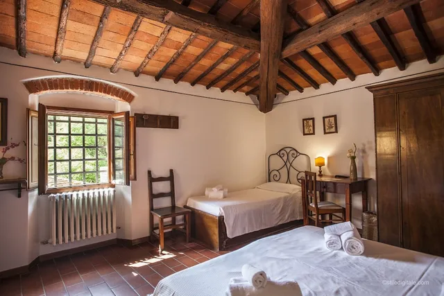 غرفة كومفورت ثلاثية بغرفة نوم واحدة، Tenuta il Burchio Hotel 5/10