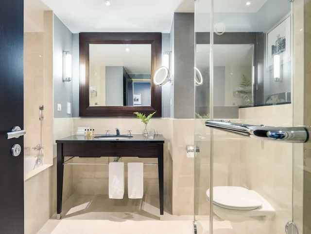 غرفة كلاسيكية بسرير كينج، Intercontinental Warsaw 9/10