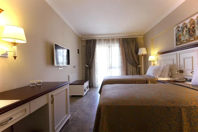 غرفة ديلوكس بسرير مزدوج بشرفة، Dalyan Resort Spa Hotel 1/1