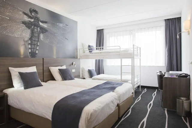 غرفة عائلية بسريرين منفصلين وسرير بطابقين، Hotel de Bonte Wever Assen 1/6