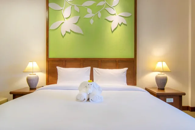 Palm, Villa, King Bed، The Leaf Oceanside By Katathani 3/5