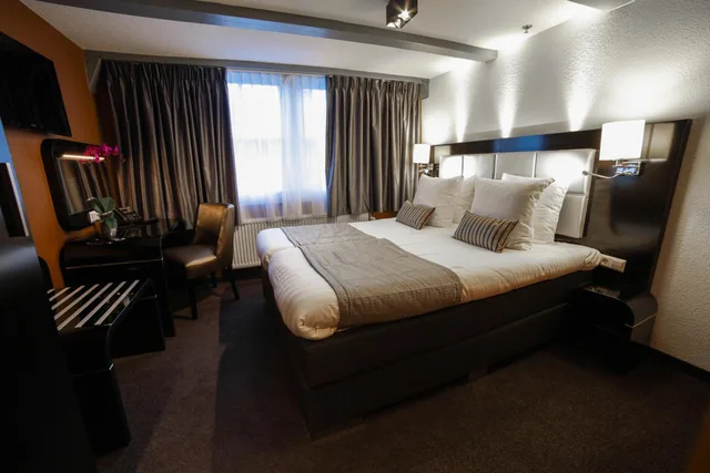 Room, Twin Beds, Partial View، Hotel Amsterdam Mansion 4/9