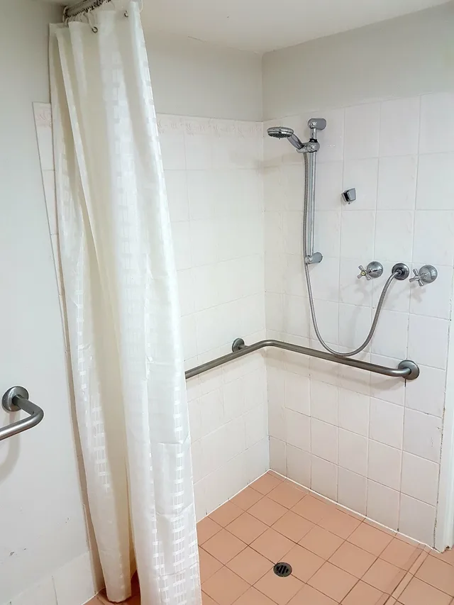 Family, 1 Single and 2 Queen Beds، Outrigger Resort 7/7