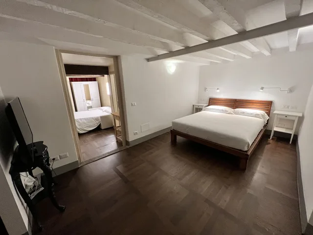 غرفة عائلية بسرير مزدوج وسريرين منفصلين بغرفتي نوم، Borghese Palace Art Hotel 2/4
