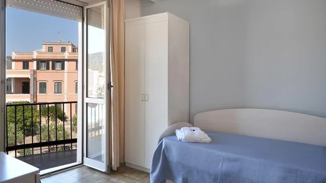 غرفة قياسية ثلاثية، Hotel Al Gabbiano 1/4
