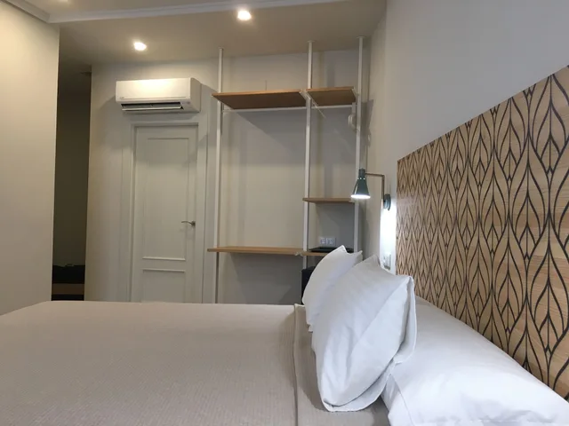 غرفة سوبيريور ثلاثية بفراش فوتون وسريرين منفصلين، Md Design Hotel Portal Del Real 5/10