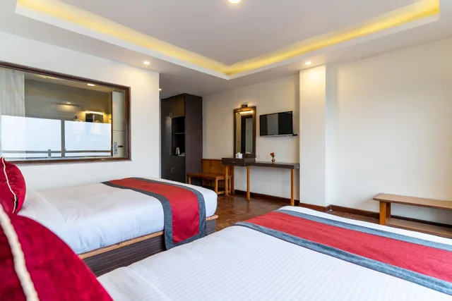 Deluxe Double, NAGARKOT SHANGRILA RESORT 10/10