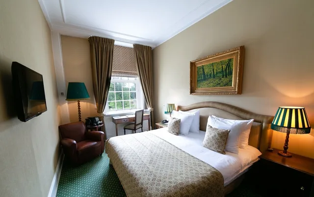 غرفة كلاسيكية بسريرين منفصلين، Duin & Kruidberg Country Estate 1/5
