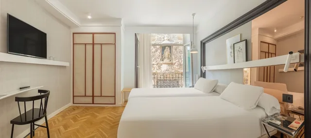 Room, Single, Queen Bed, Palace View، SH Ingles Boutique Hotel 2/10