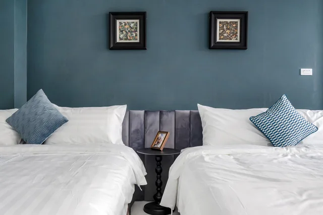 Family, 3 Double Beds, Balcony, Nan Fang B&B 4/7