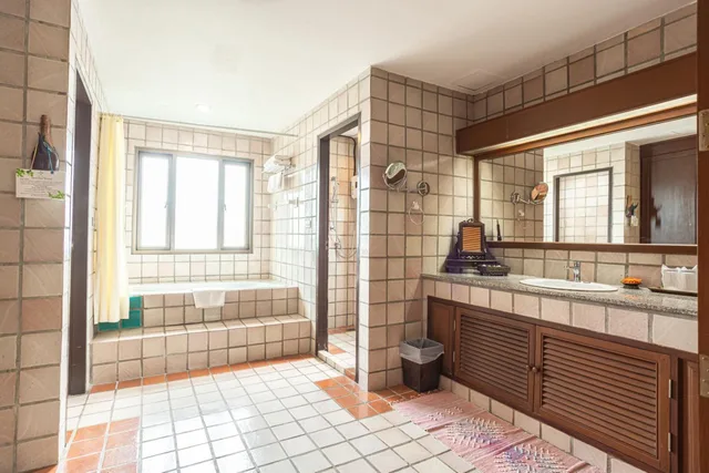 2 Bedrooms, Suite, Jirung Health Village 3/3