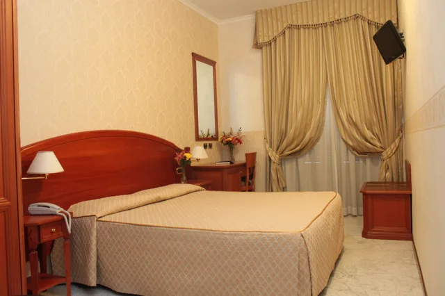 غرفة قياسية بسرير مزدوج أو سريرين منفصلين، Hotel Orazia 7/10