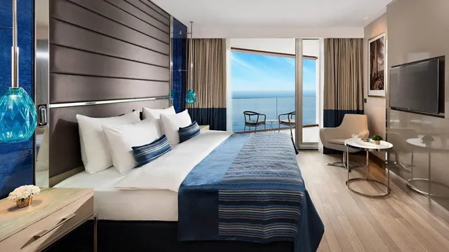 جناح جونيور بسرير كينج بإطلالة على البحر، Crowne Plaza Istanbul - Florya 4/9