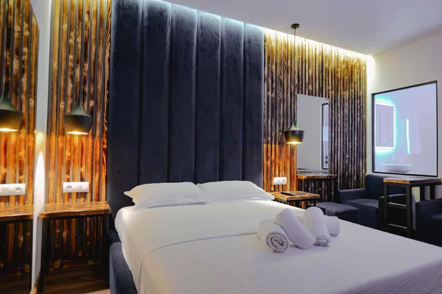 غرفة ديلوكس بسرير مزدوج، Hotel Piramida 1/2