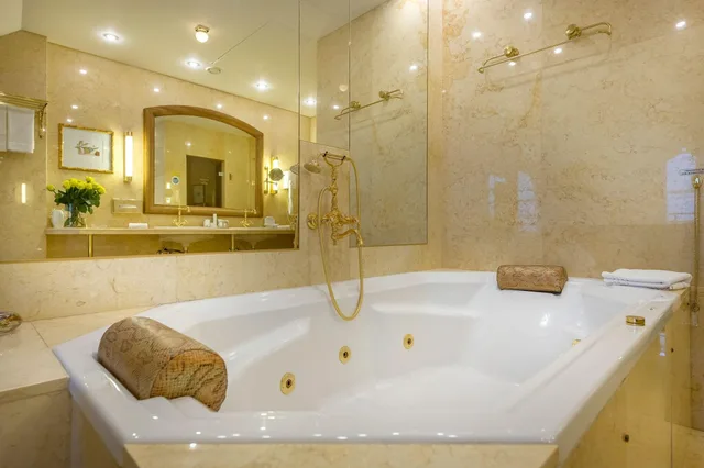 جناح رئاسي، Relais Chateaux Stikliai Hotel 3/4