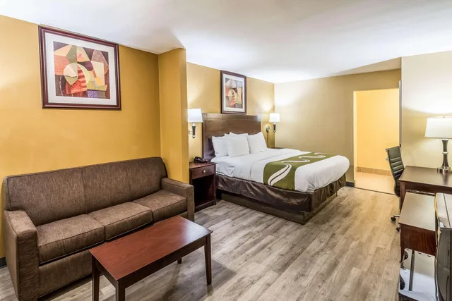 غرفة بسرير مزدوج، Quality Inn Corsicana, TX 2/3