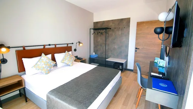 جناح عائلي بسرير مزدوج مع أريكة، Ramira Joy Hotel 1/1