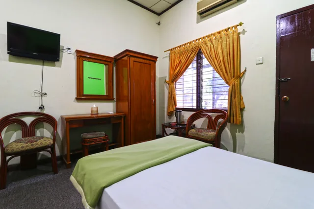 Superior, Double Bed, Hotel Sumatera 3/4