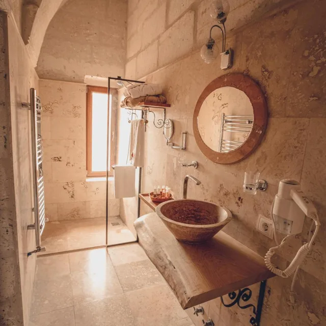 جناح جونيور بشرفة، Rose Valley House 7/7