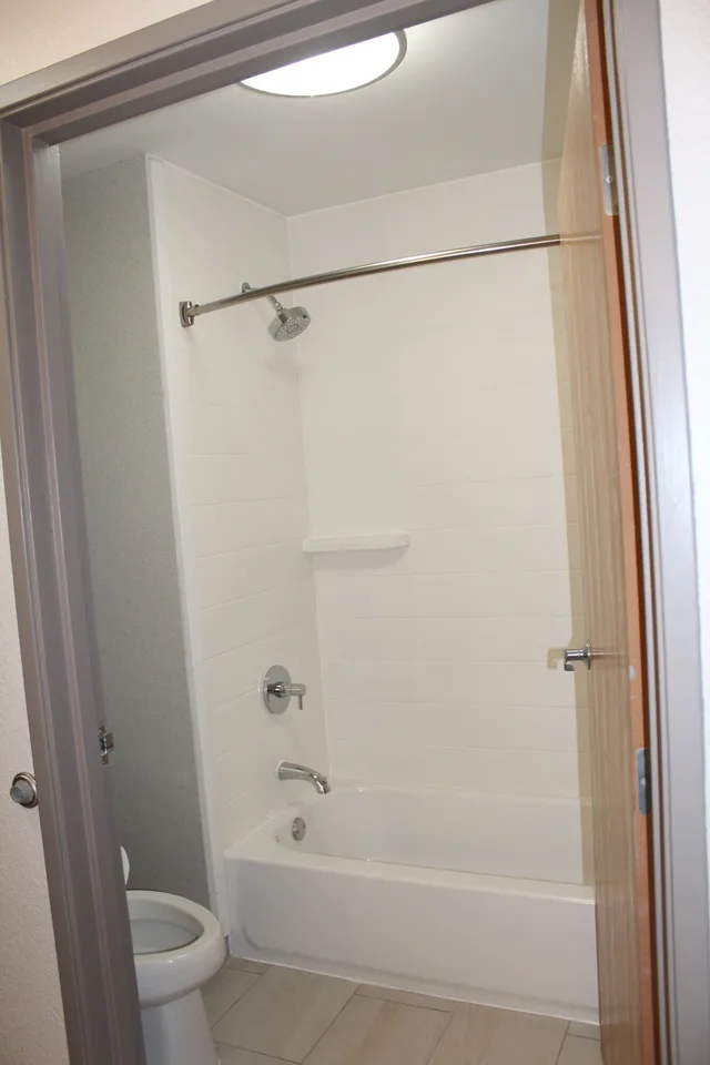 غرفة قياسية بسرير كوين، Holiday Inn Express Hotel Suites Raton 6/7
