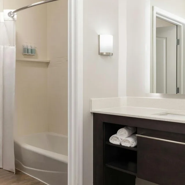 1 Bedroom, Suite, King Bed, Sofa, Residence Inn by Marriott Dayton Vandalia 4/4