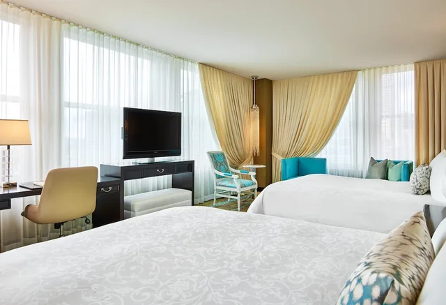 جناح ركني بغرفة نوم واحدة، The Nines A Luxury Collection Hotel Portland 2/3