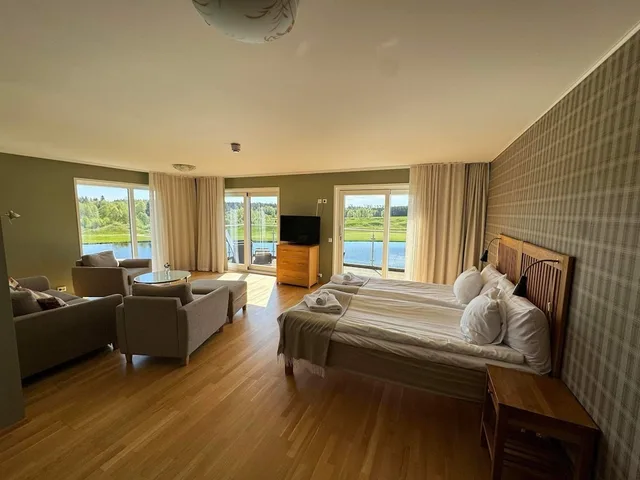 جناح جونيور بسريرين منفصلين بحمام خاص، Sand Golf Club 1/2