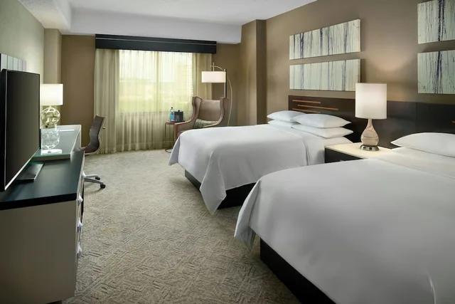 غرفة بسريرين كوين لذوي الإعاقة، Renaissance Atlanta Waverly Hotel And Convention Center 2/5
