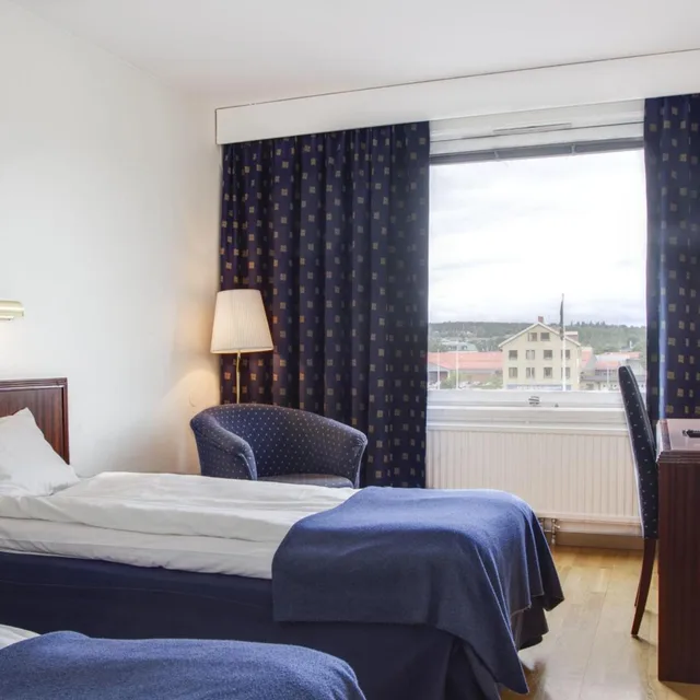غرفة قياسية بسريرين منفصلين، First Hotel Stadt Harnosand 3/5