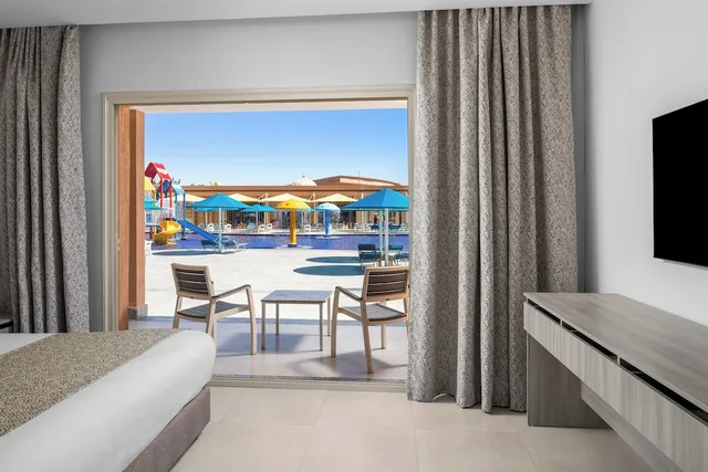 Family, Bungalow, King and Twin Beds, Pool View, Pickalbatros Jungle Aqua Park - Neverland Hurghada 8/10
