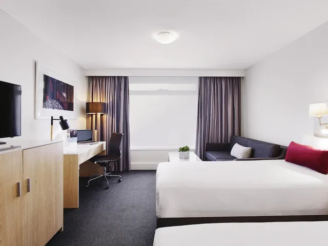 غرفة قياسية بسريرين كوين، Mercure Melbourne Albert Park 1/5