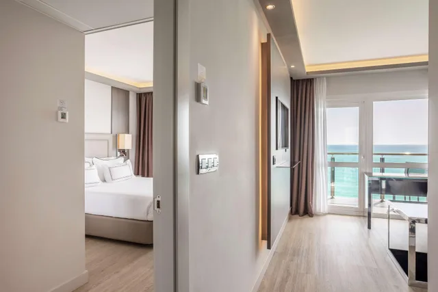 غرفة تنفيذية بإطلالة على البحر، Melia Alicante 9/9