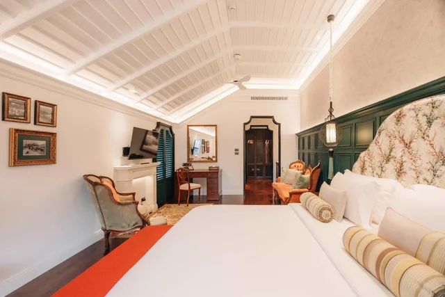 Romantic, Lanna, Suite, King Bed, Corner, Na Nirand Romantic Boutique Resort 1/5