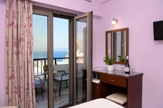غرفة صغيرة بإطلالة على البحر مفردة بسرير مزدوج، Avra Hotel 4/4