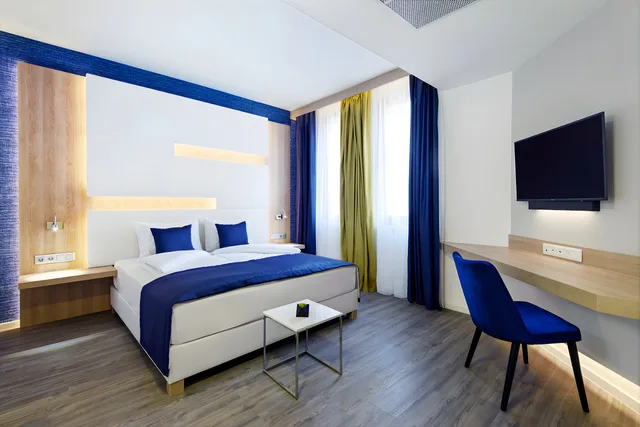 غرفة سوبيريور بسرير كينج، Kvihotel Budapest 5/7