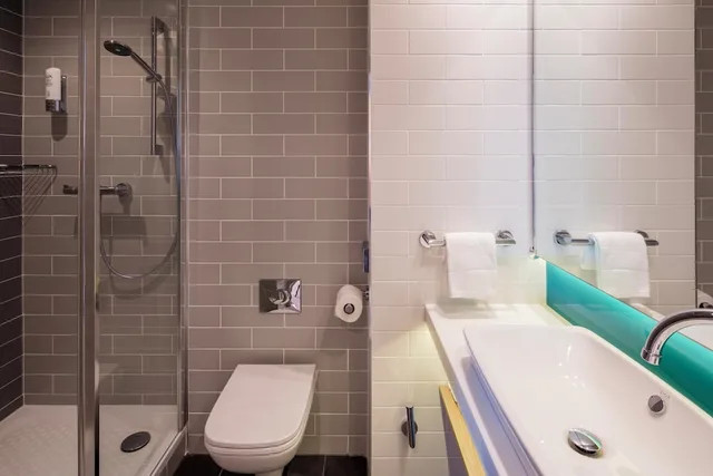 غرفة قياسية بسرير مزدوج مع أريكة، Holiday Inn Express Belfast City 5/7