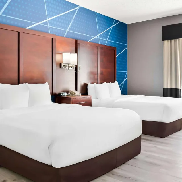جناح بسرير كوين لذوي الإعاقة، Holiday Inn Express & Suites Southfield - Detroit 2/5