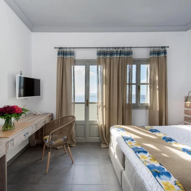 Caldera, Superior, Double Bed, Sunset View، Calderas Dolphin Suites 2/4