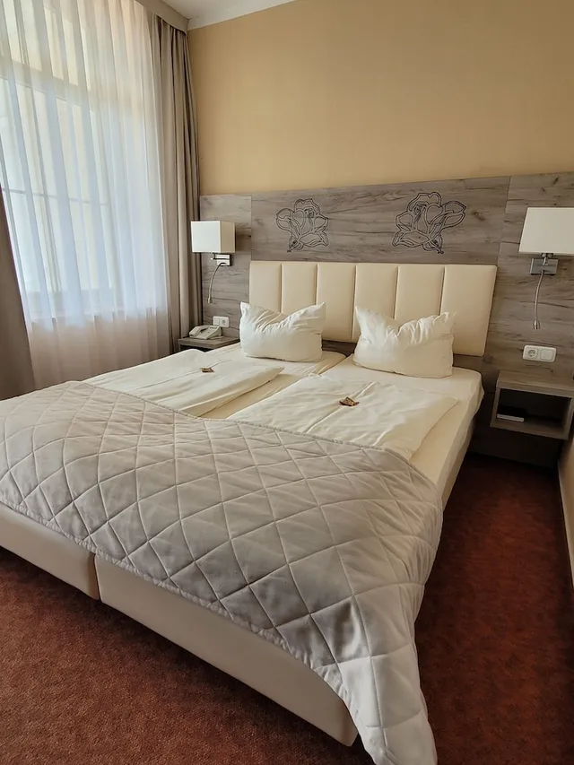 غرفة كلاسيكية بسرير كوين، Hotel Rosengarten 3/4