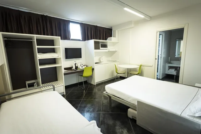Room, Triple, 57reshotel Orio 2/10