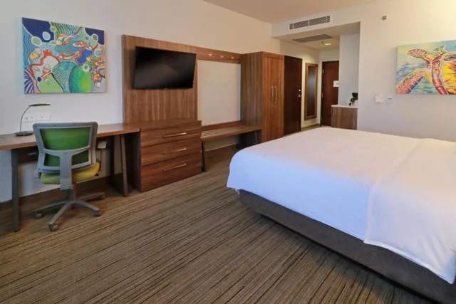 غرفة قياسية بسرير مزدوج، Holiday Inn Express And Suites Ensenada Centro 1/2