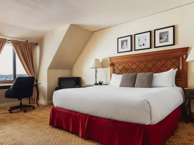 جناح استوديو بسرير كوين مع أريكة بمطبخ، Fairmont Tremblant 1/2