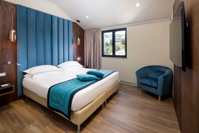 جناح جونيور بشرفة، Best Western Plus City Hotel 1/4
